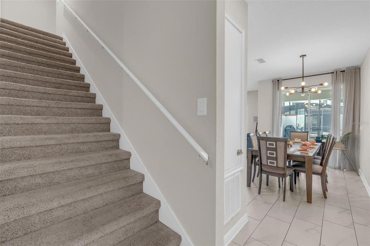 3080 JULIET DRIVE — photo 5 of 39