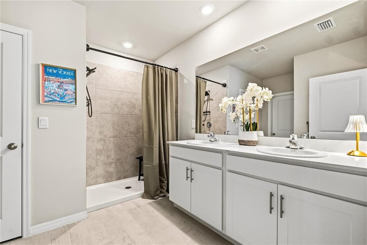 25479 ORESTO COURT — photo 13 of 35