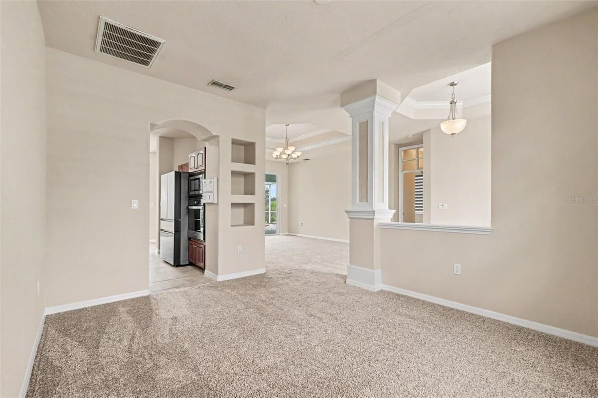 5020 GEVALIA DRIVE — photo 7 of 31