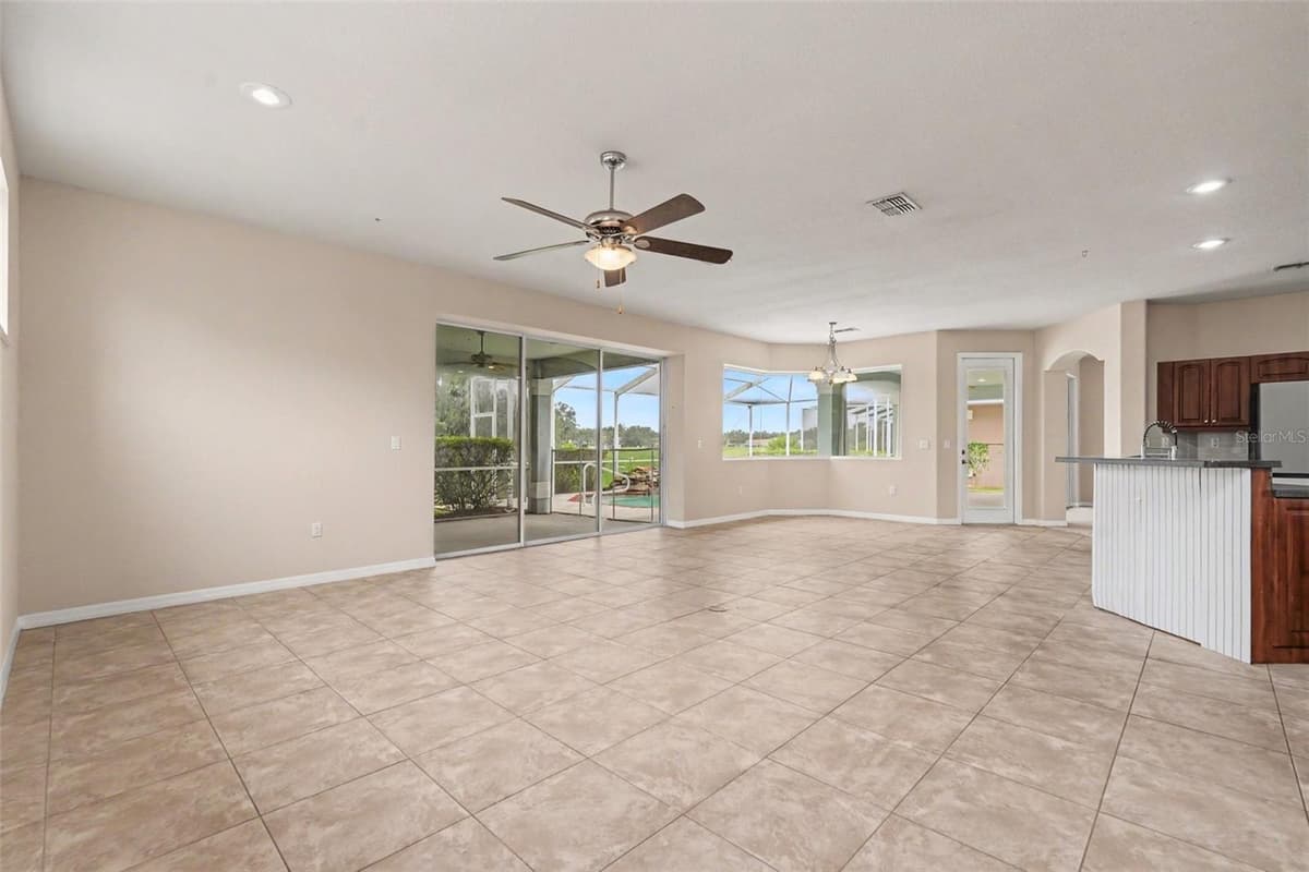 5020 GEVALIA DRIVE — photo 8 of 31