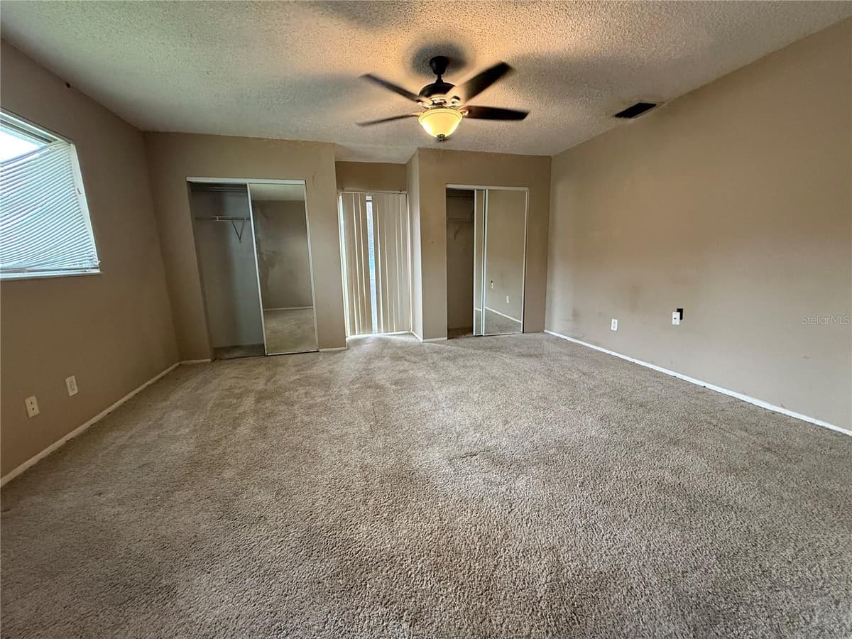 4339 BAY CIRCLE — photo 10 of 20