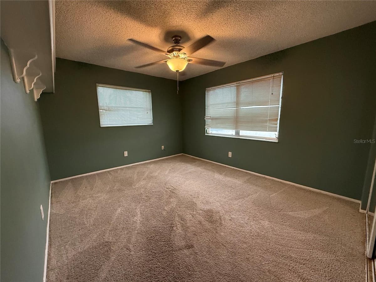 4339 BAY CIRCLE — photo 17 of 20