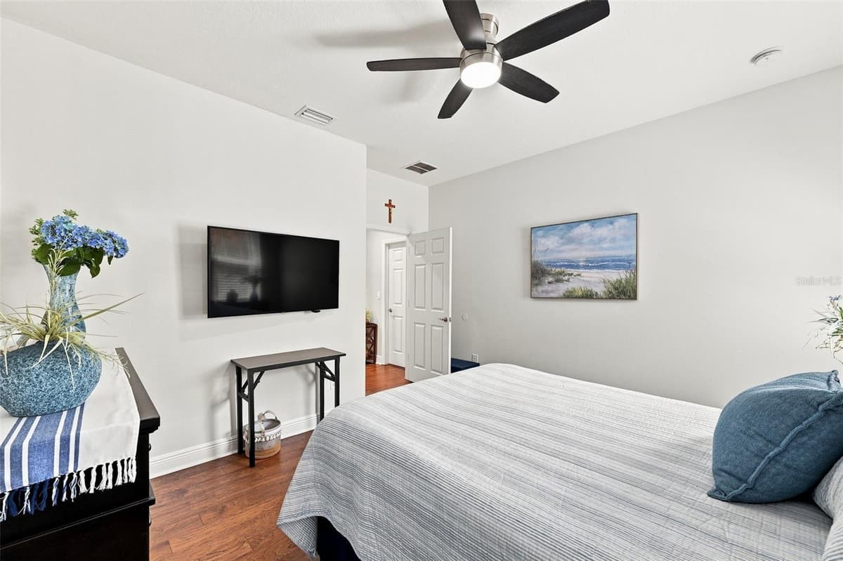6517 NESTALL COURT — photo 36 of 64