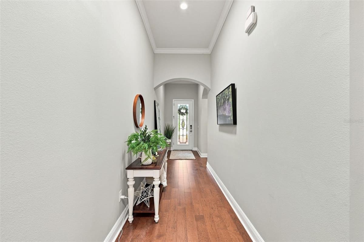 6517 NESTALL COURT — photo 12 of 64