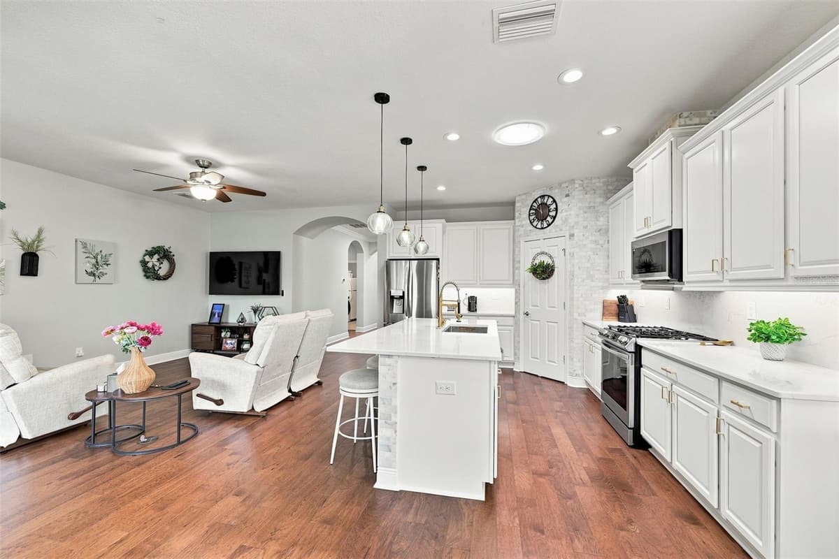 6517 NESTALL COURT — photo 20 of 64