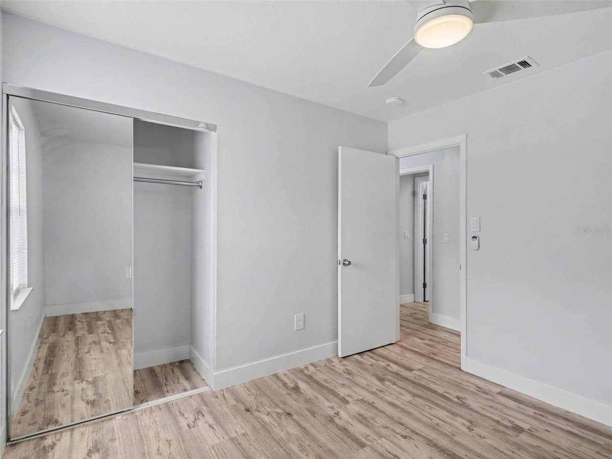 4060 AVANTI CIRCLE — photo 21 of 35