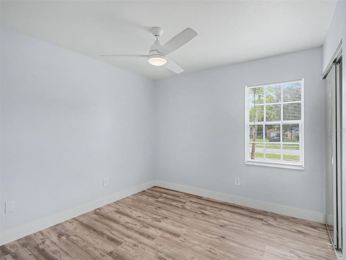 4060 AVANTI CIRCLE — photo 20 of 35