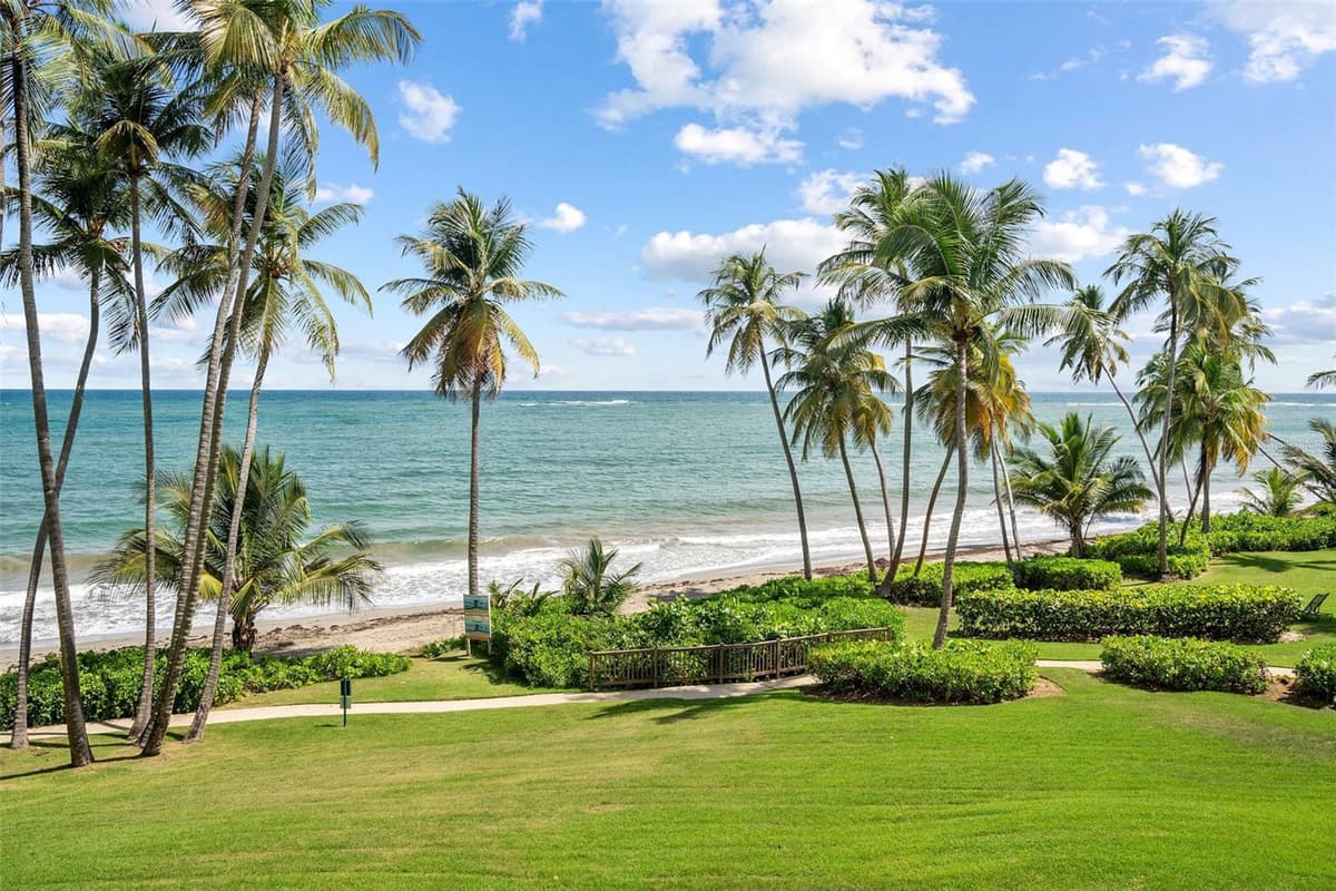400 OCEAN DRIVE — photo 17 of 36