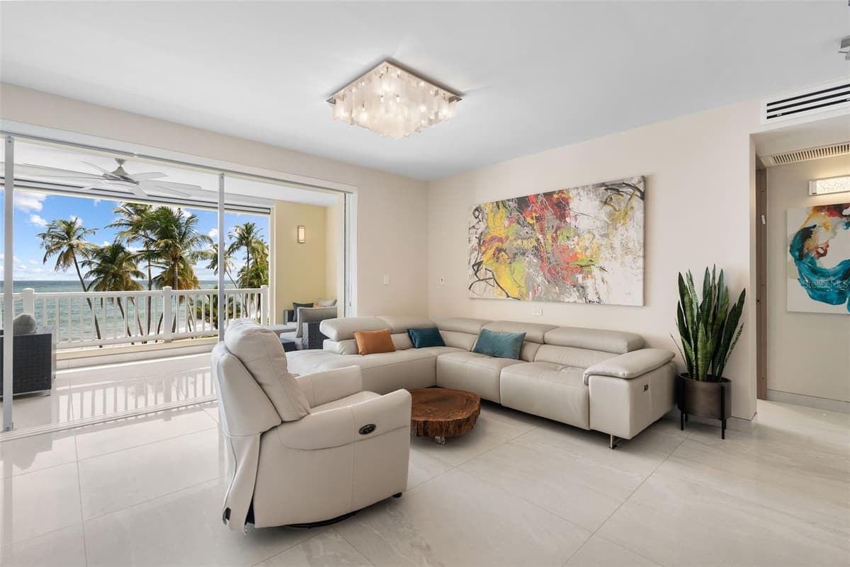 400 OCEAN DRIVE — photo 11 of 36