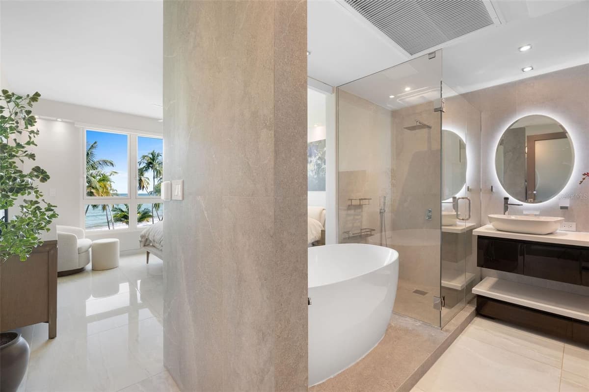 400 OCEAN DRIVE — photo 26 of 36