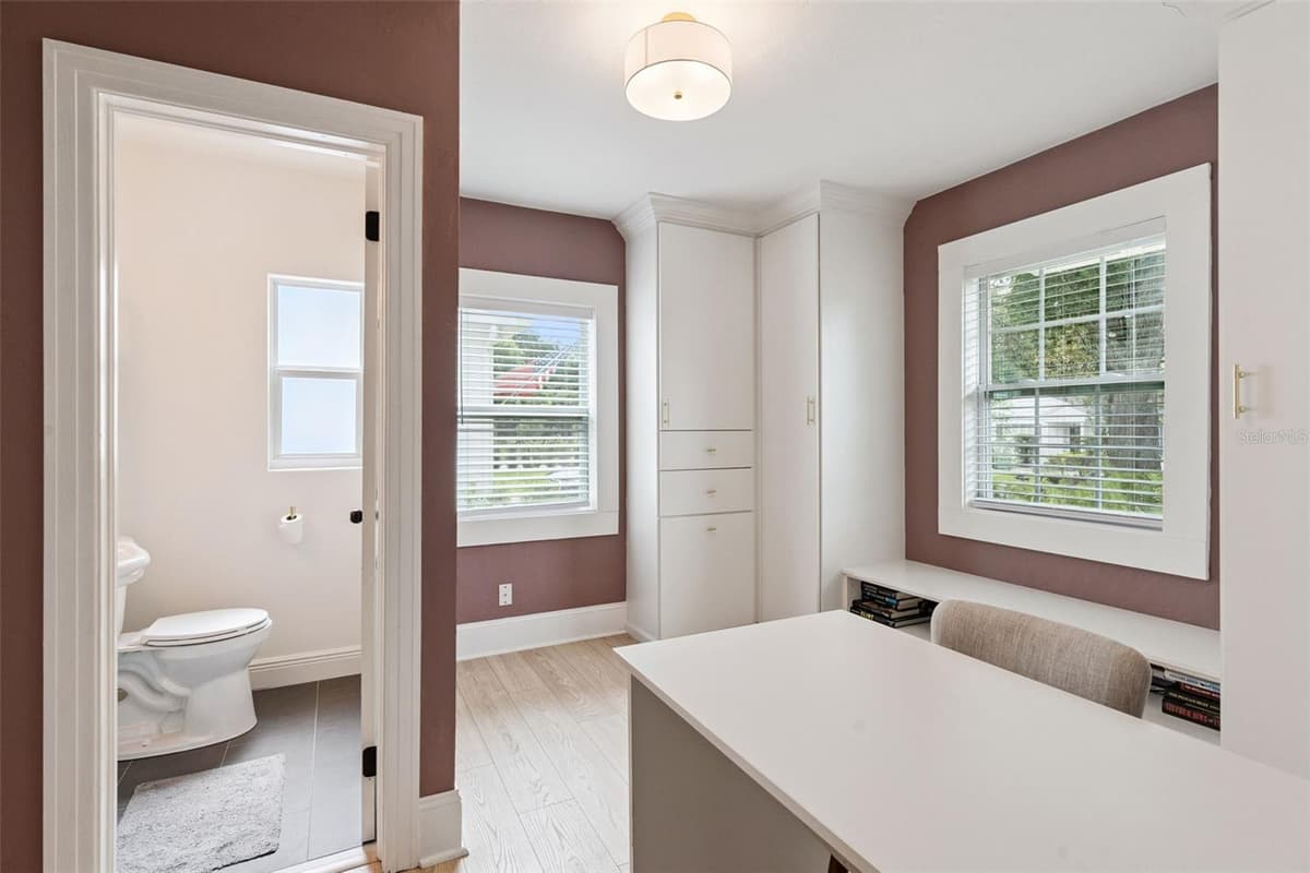 913 CAMELLIA AVENUE — photo 27 of 50
