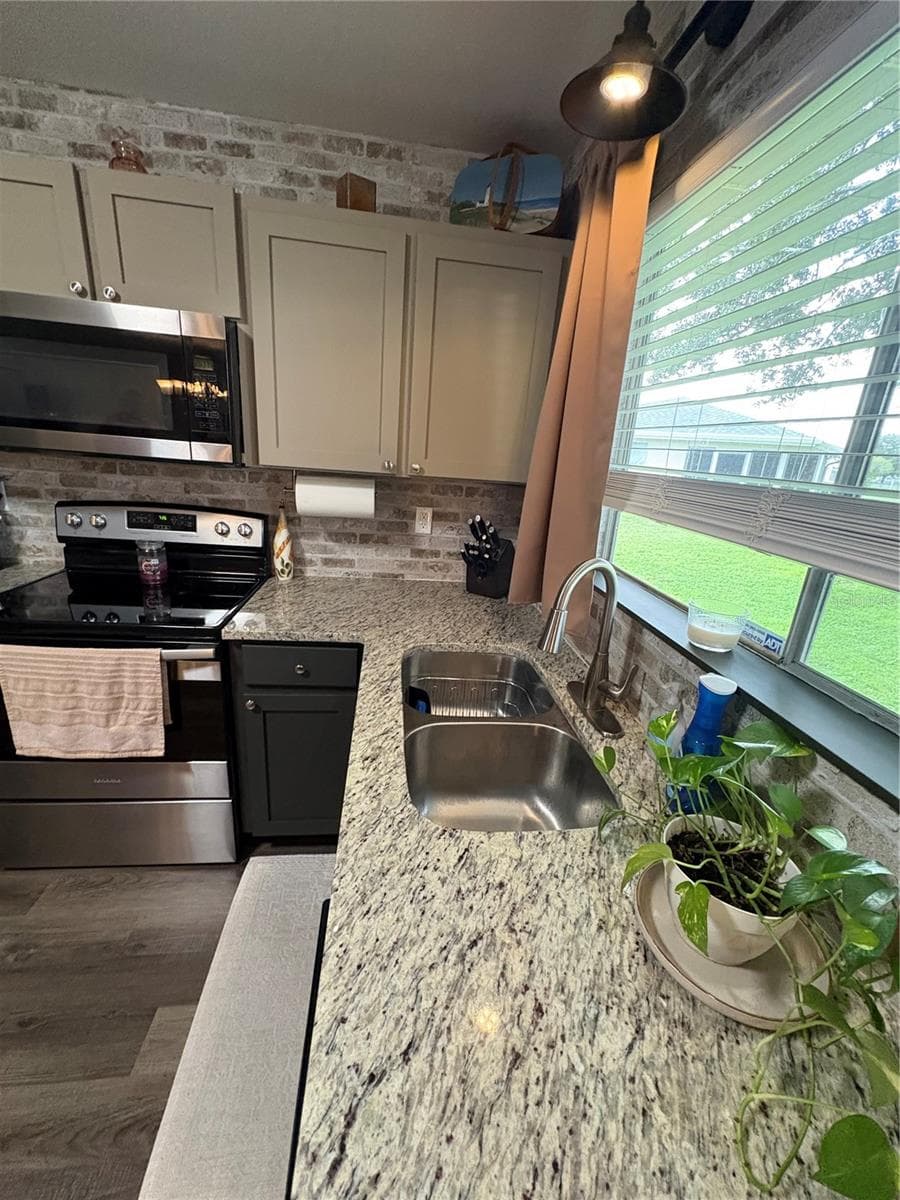 6866 KAPPA PLACE — photo 6 of 31