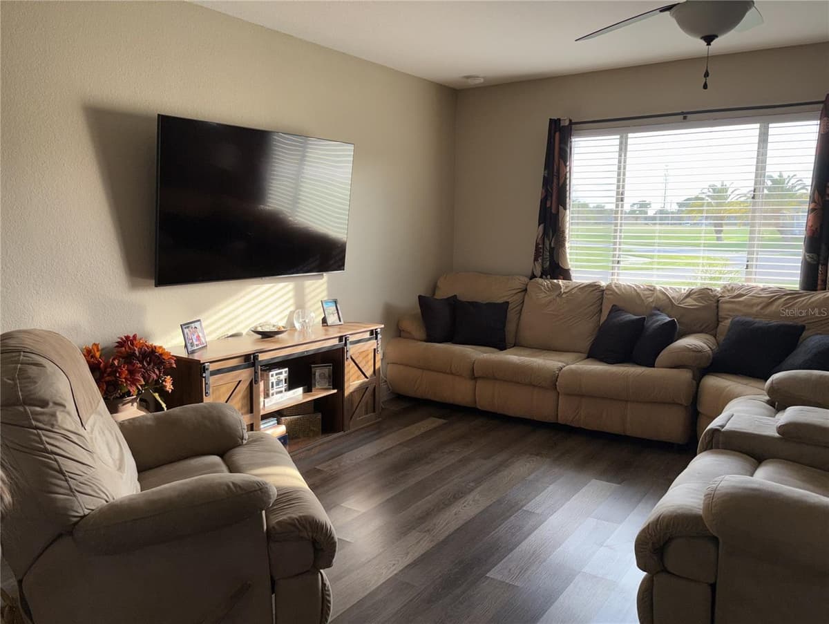 6866 KAPPA PLACE — photo 9 of 31