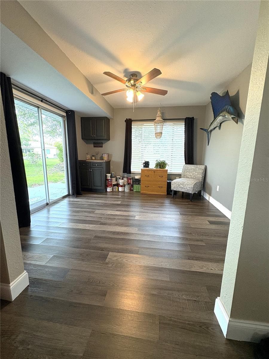 6866 KAPPA PLACE — photo 12 of 31