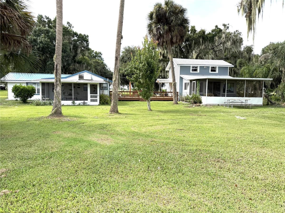 1973 LAKE REEDY BOULEVARD — photo 2 of 7