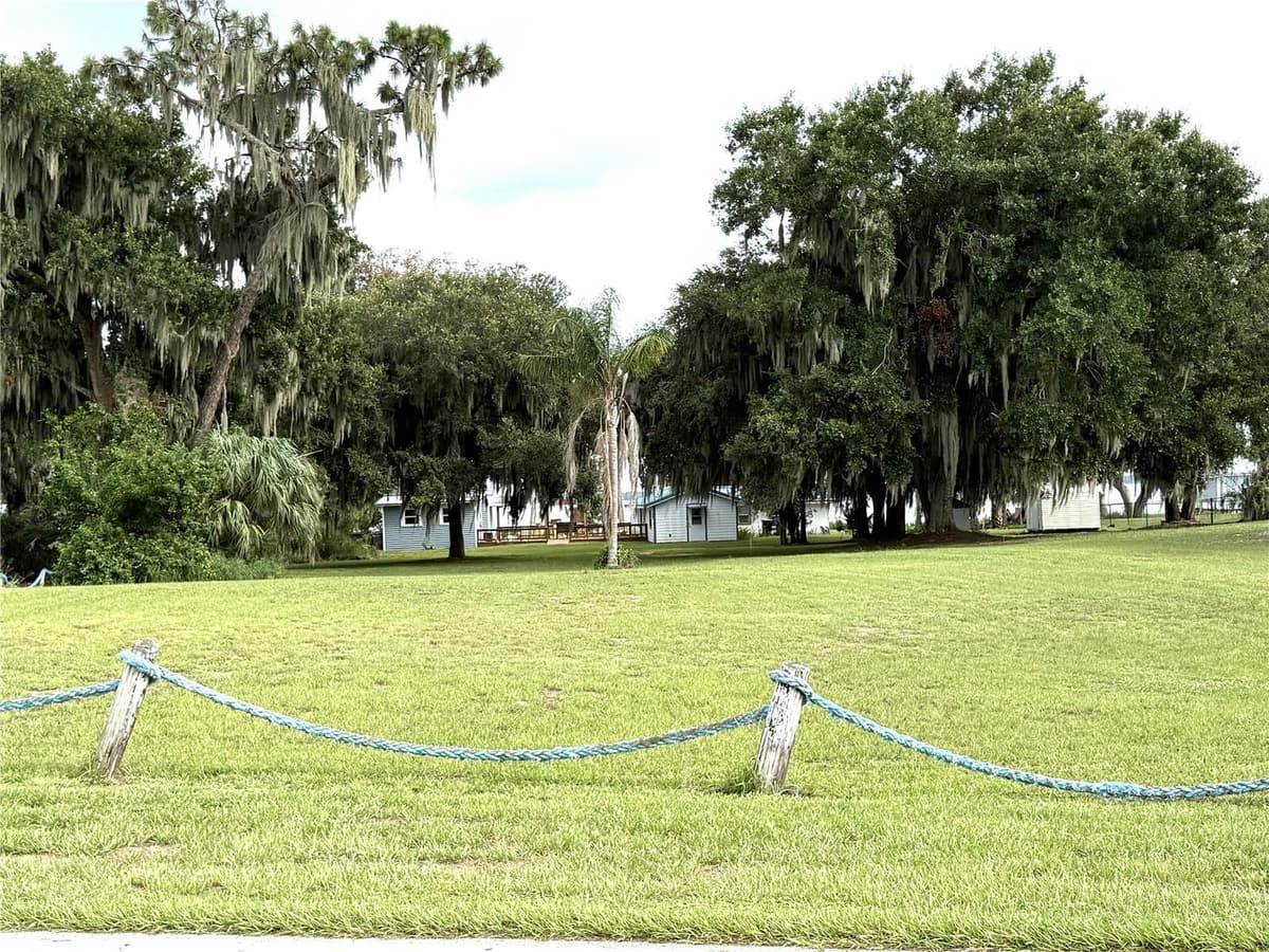 1973 LAKE REEDY BOULEVARD — photo 7 of 7