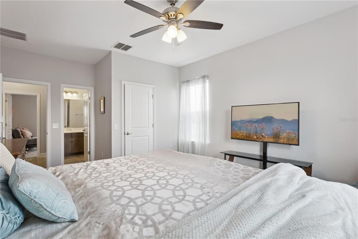 16416 GOOD HEARTH BOULEVARD — photo 26 of 35