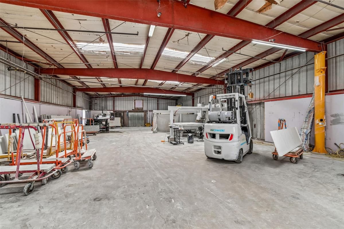 4214 VIRGINIA AVE — photo 4 of 4