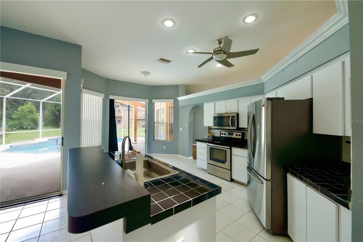 13808 RUDI LOOP — photo 12 of 33