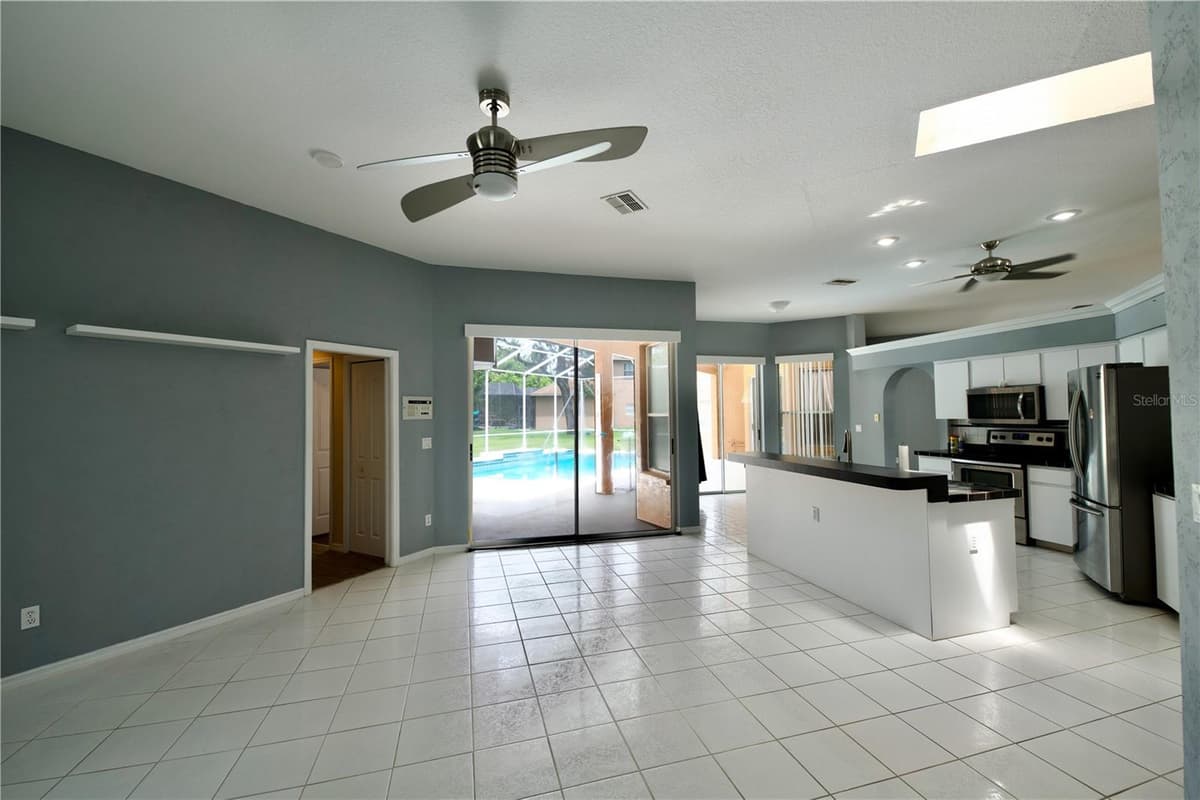 13808 RUDI LOOP — photo 9 of 33