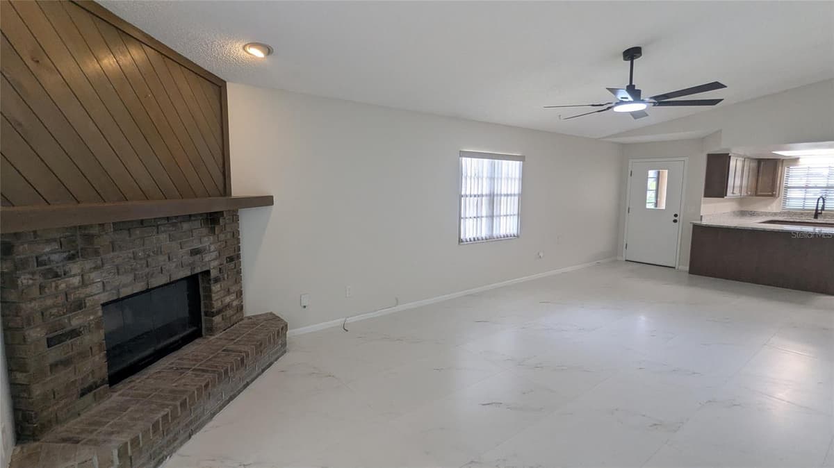 104 QUAIL RIDGE COURT — photo 7 of 25