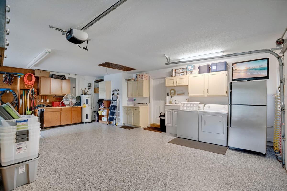 231 WHITE OAK CIRCLE — photo 45 of 62