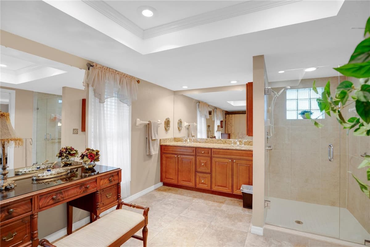 231 WHITE OAK CIRCLE — photo 32 of 62