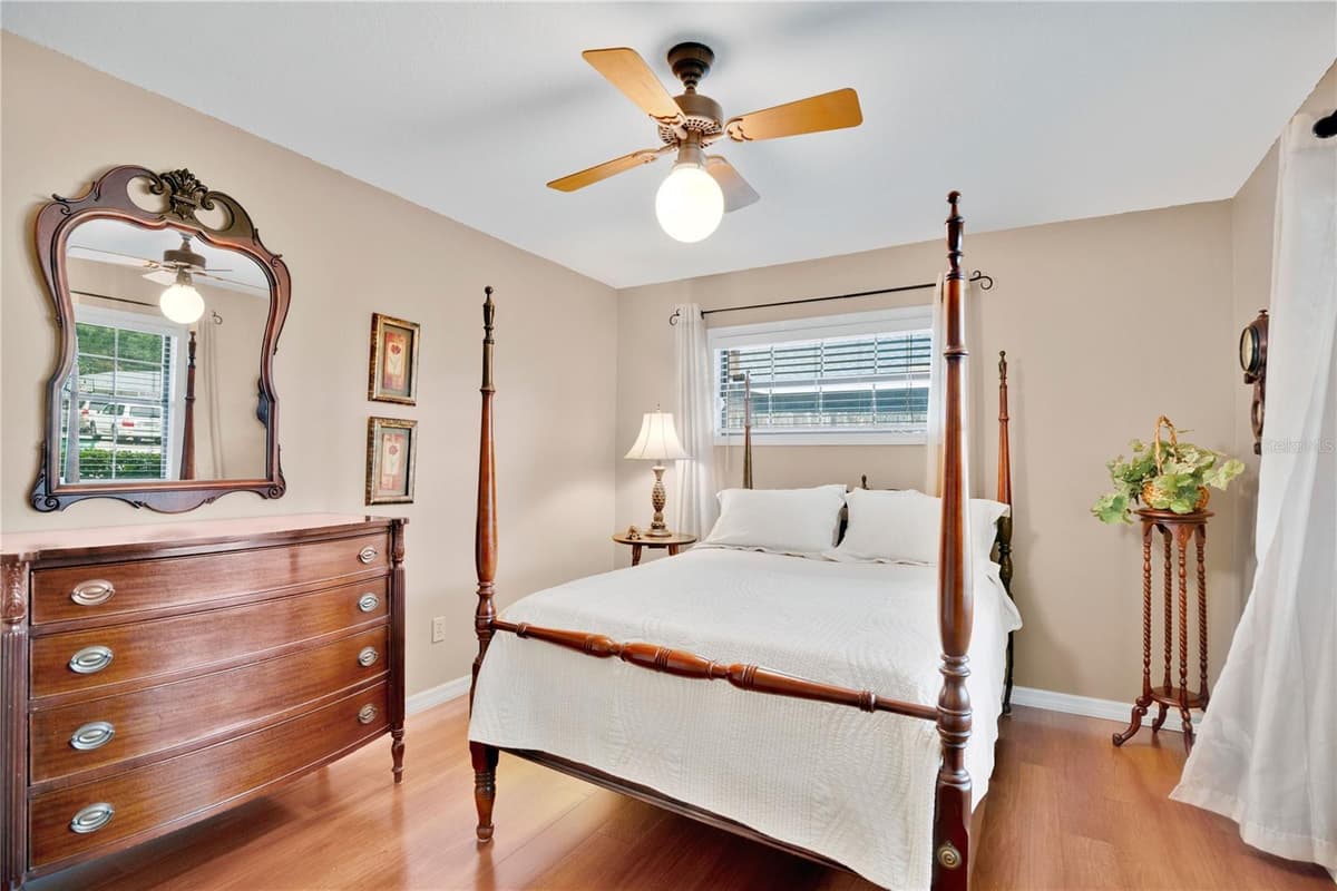 231 WHITE OAK CIRCLE — photo 38 of 62