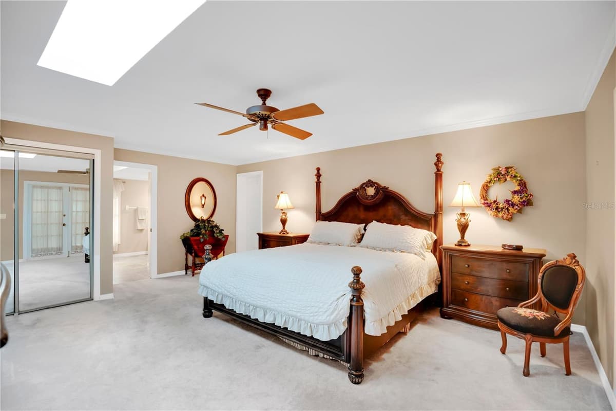 231 WHITE OAK CIRCLE — photo 30 of 62