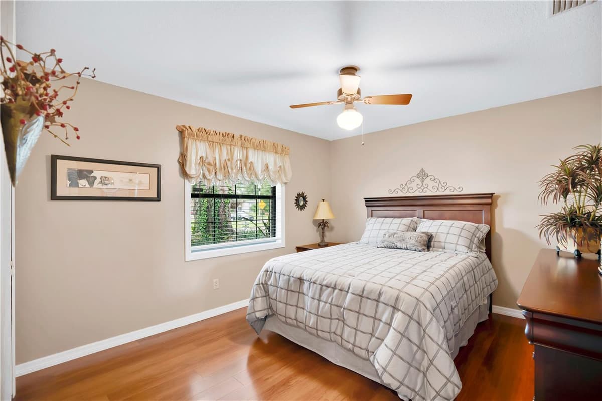 231 WHITE OAK CIRCLE — photo 34 of 62