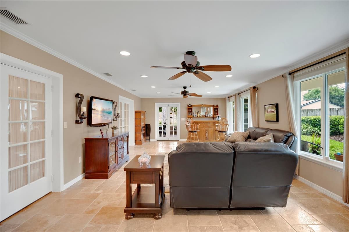 231 WHITE OAK CIRCLE — photo 41 of 62