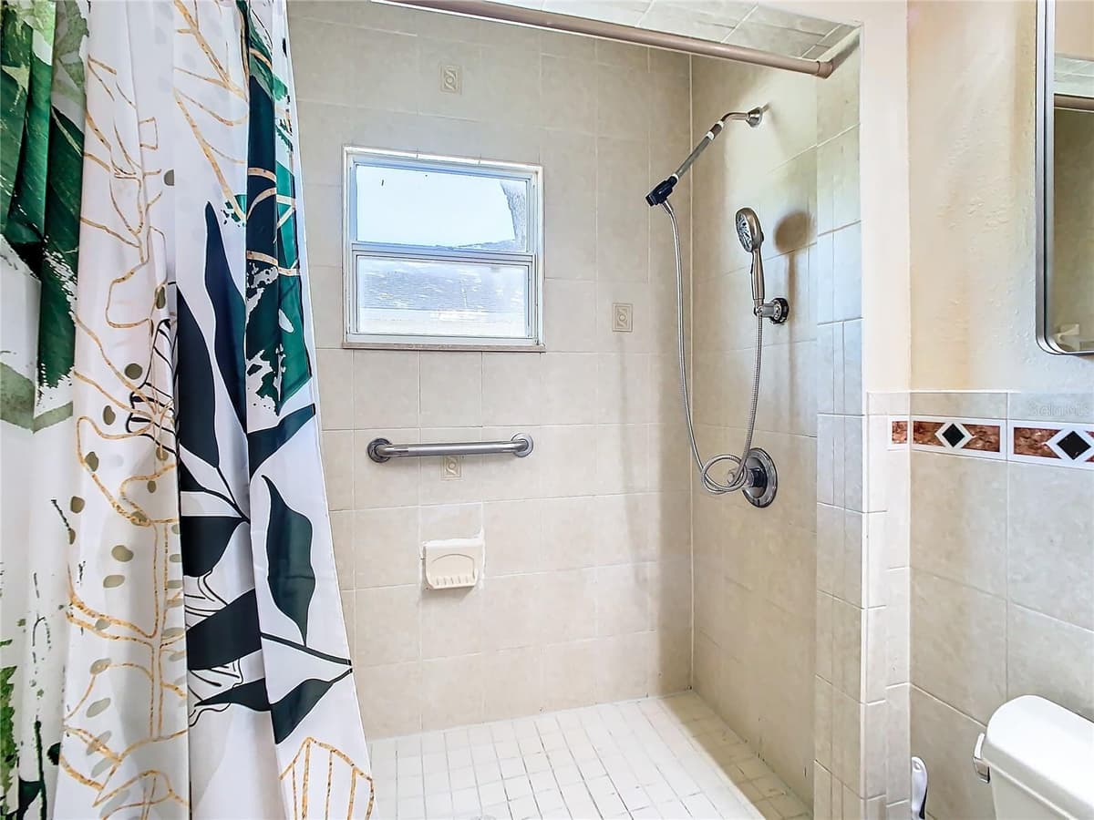 3321 AILEEN STREET — photo 28 of 45