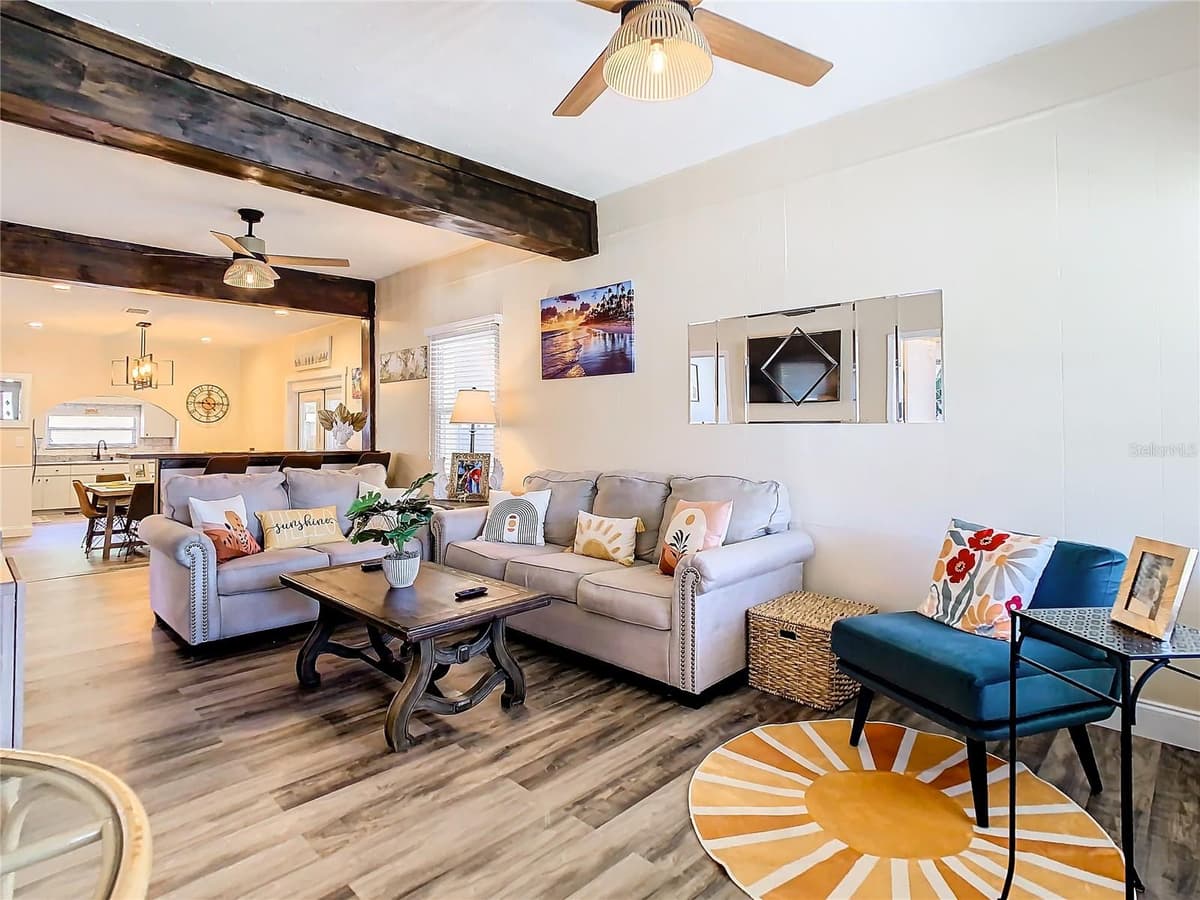 3321 AILEEN STREET — photo 6 of 45