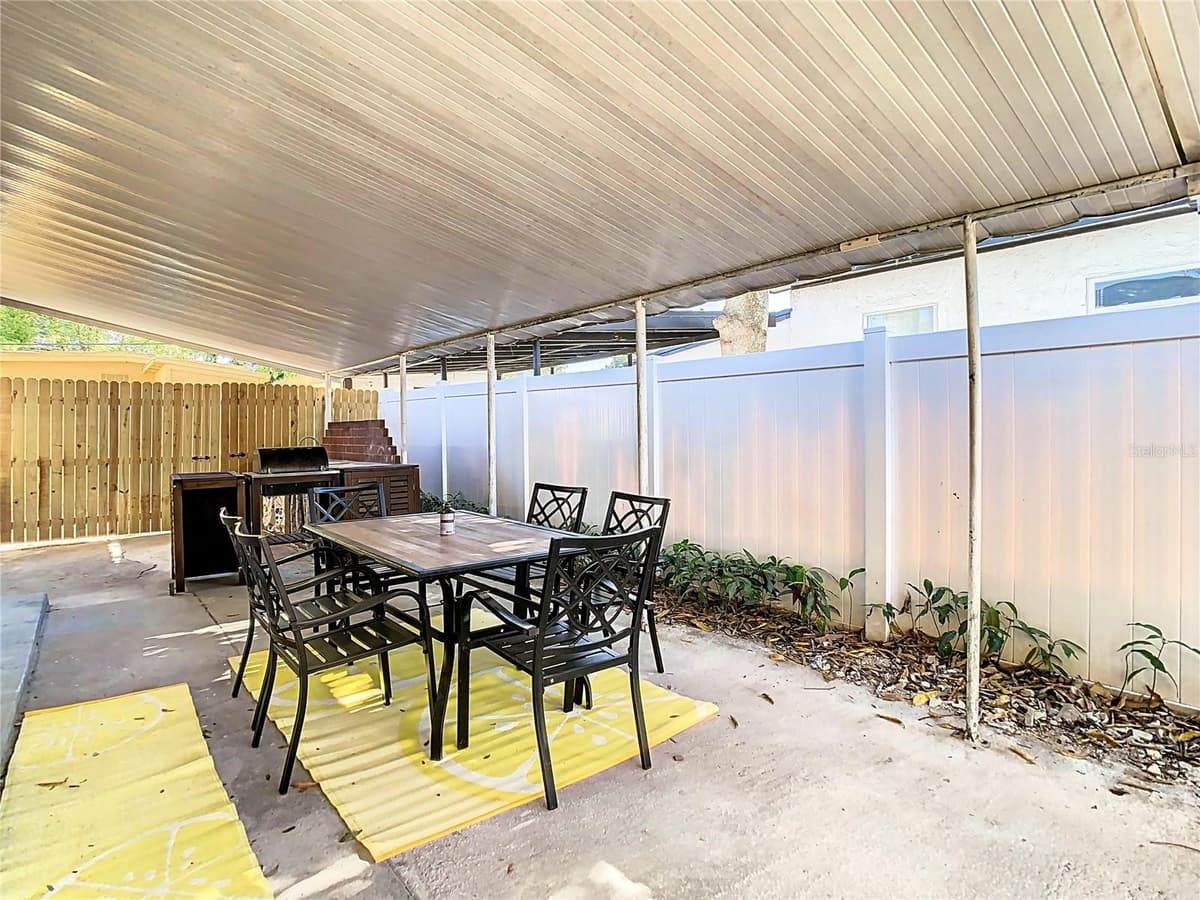 3321 AILEEN STREET — photo 44 of 45
