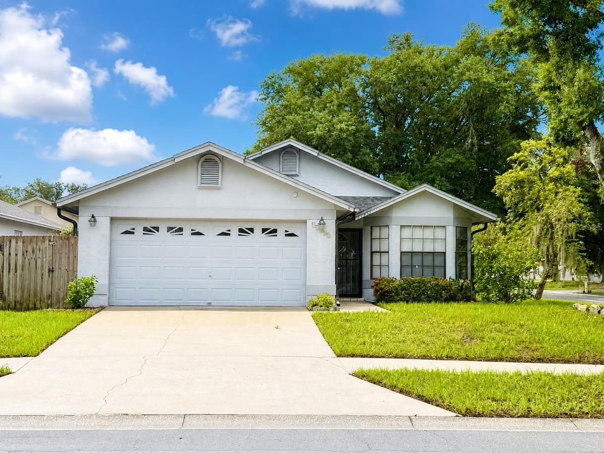 11301 MAYBROOK AVENUE — photo 1 of 24