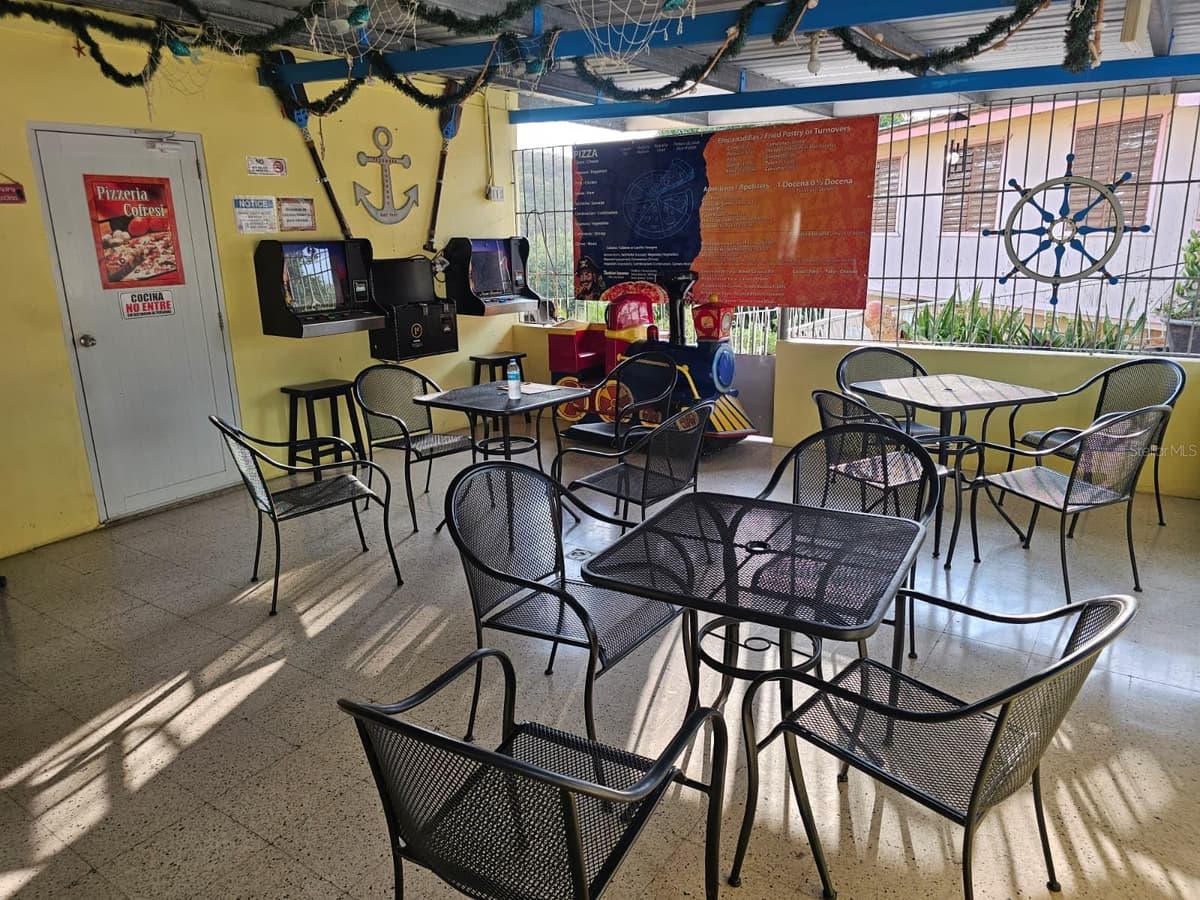 Carr. 307, Km. 5.2 BARRIO PEDERNALES — photo 11 of 37