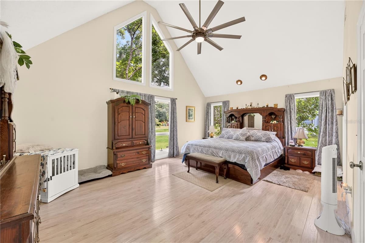 5360 1ST LANE — photo 9 of 41