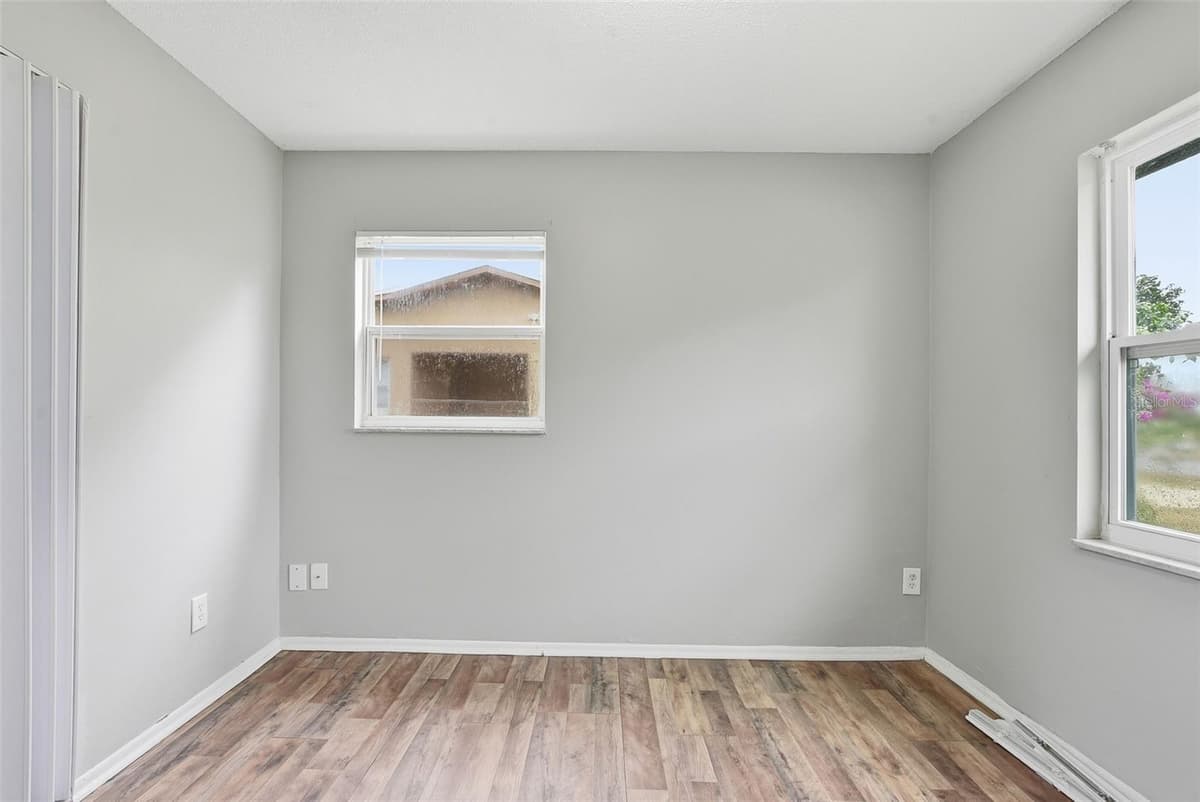 2151 IVEY LANE — photo 18 of 32