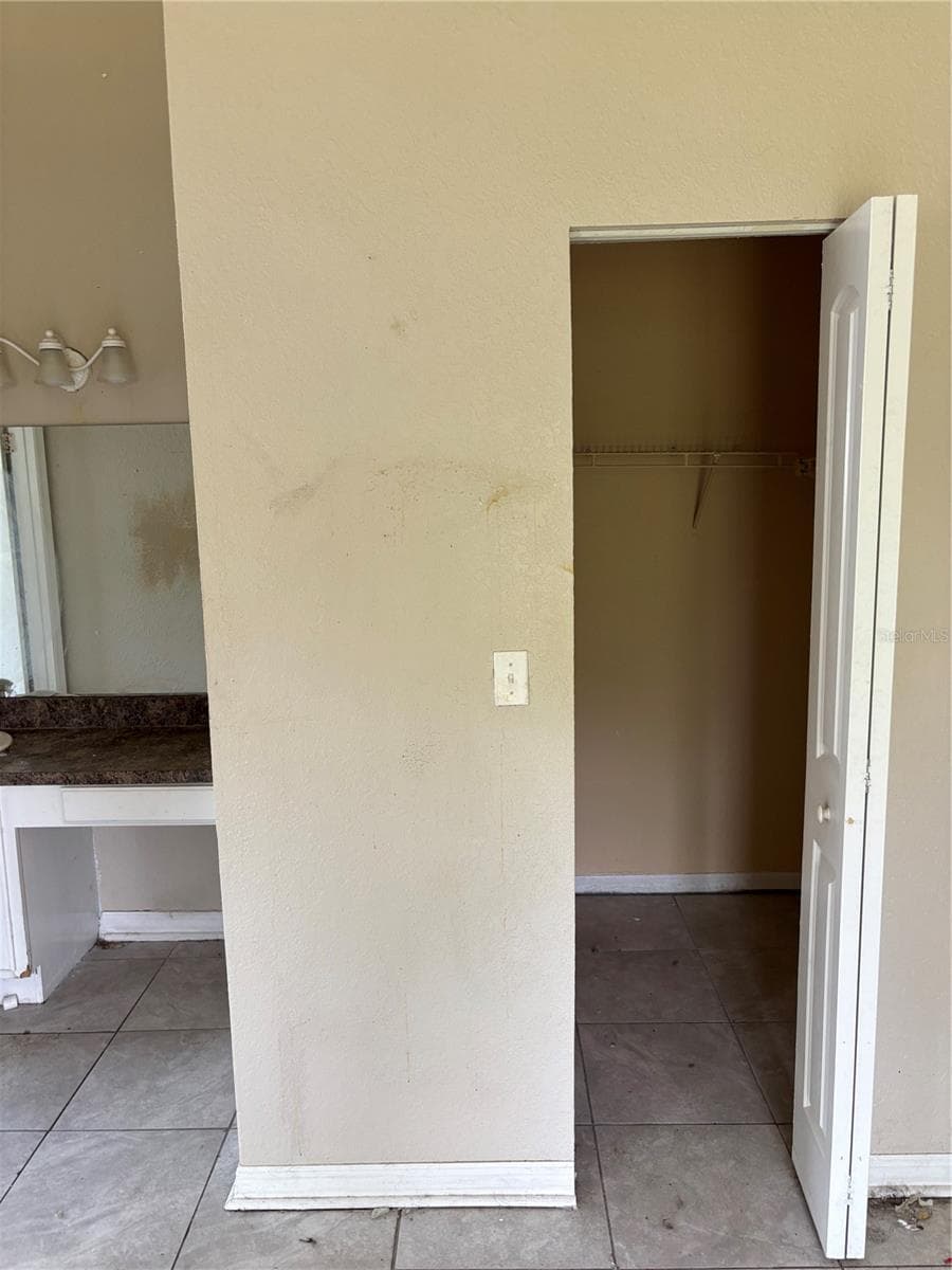 833 OGLETHORPE COURT — photo 16 of 28