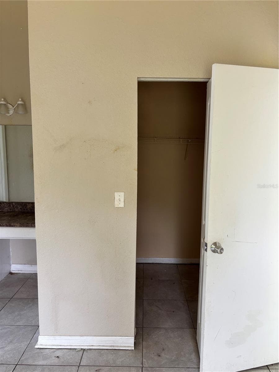 833 OGLETHORPE COURT — photo 15 of 28