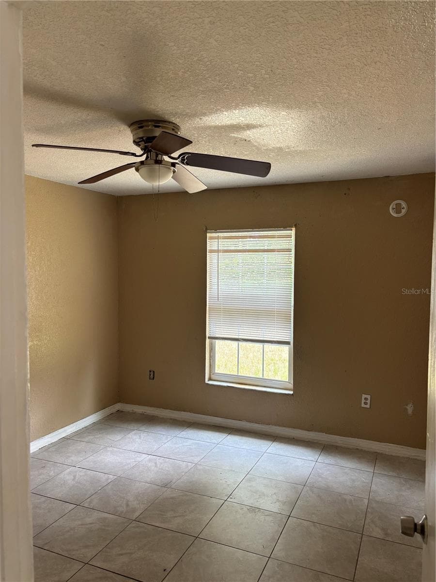 833 OGLETHORPE COURT — photo 23 of 28
