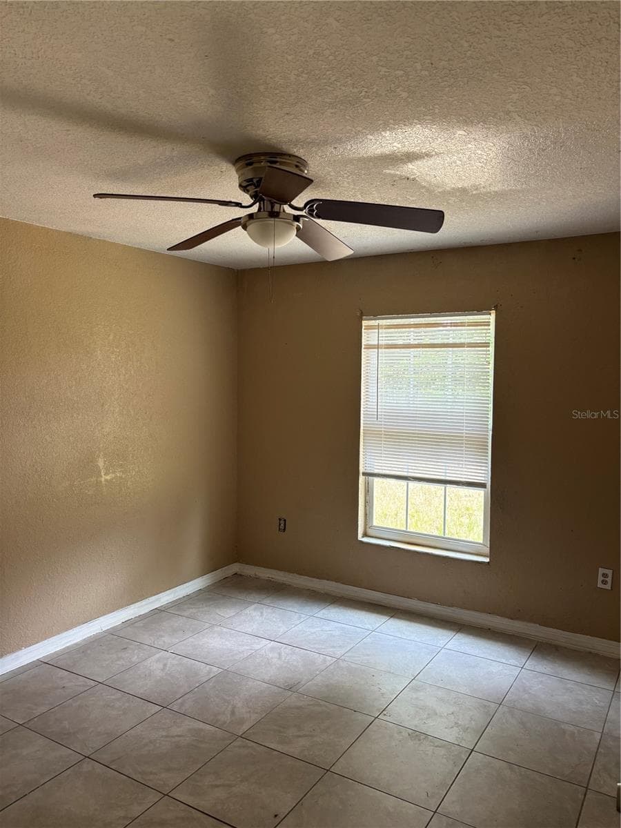 833 OGLETHORPE COURT — photo 22 of 28