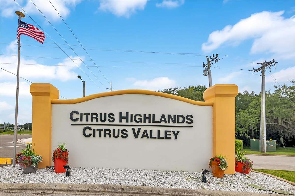 2451 CITRUS TREE ROAD — photo 31 of 40