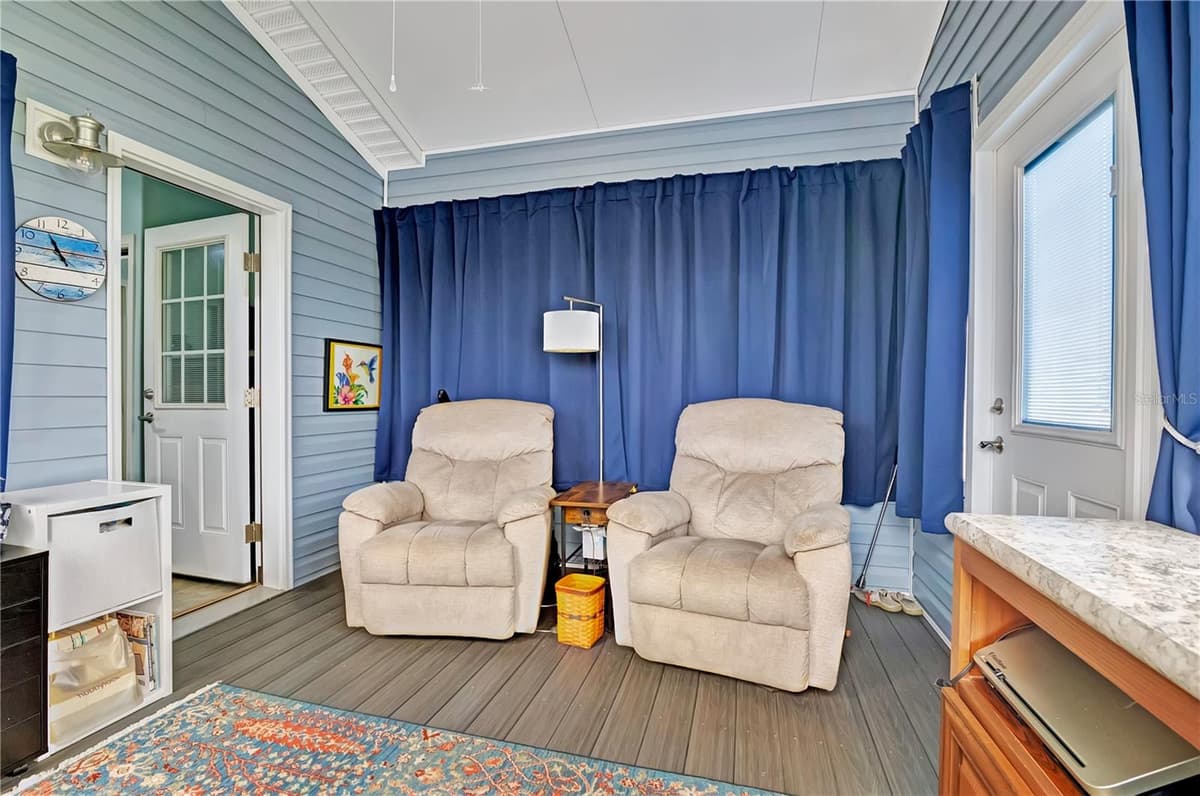 2451 CITRUS TREE ROAD — photo 9 of 40