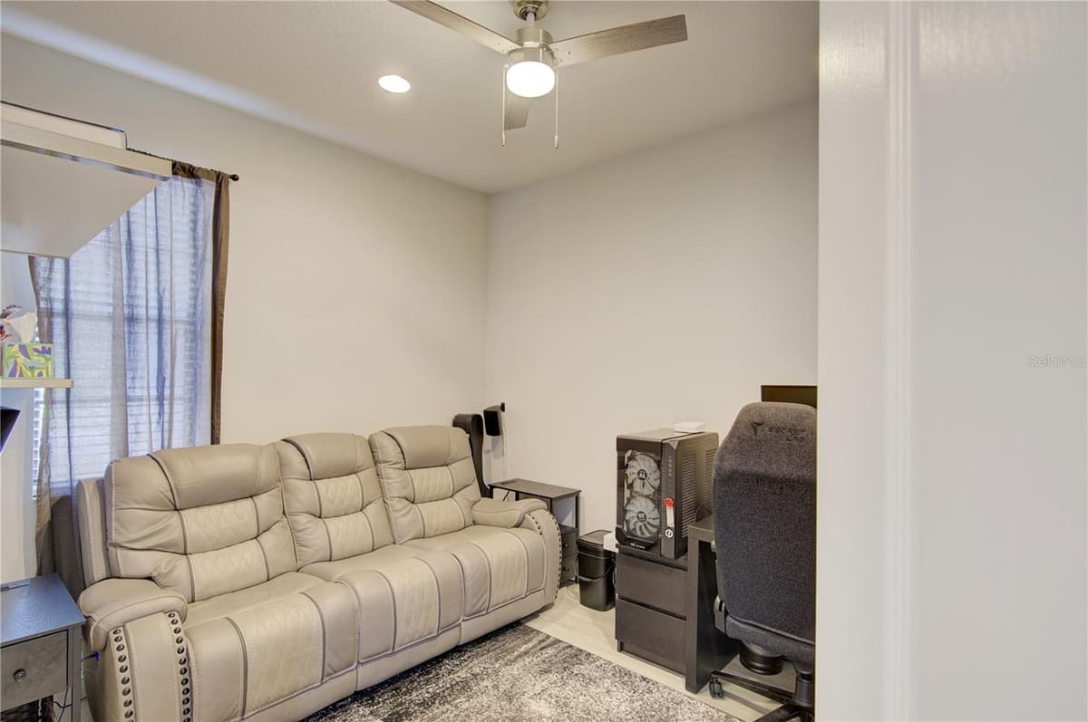 2407 FOLIAGE OAK TERRACE — photo 17 of 56