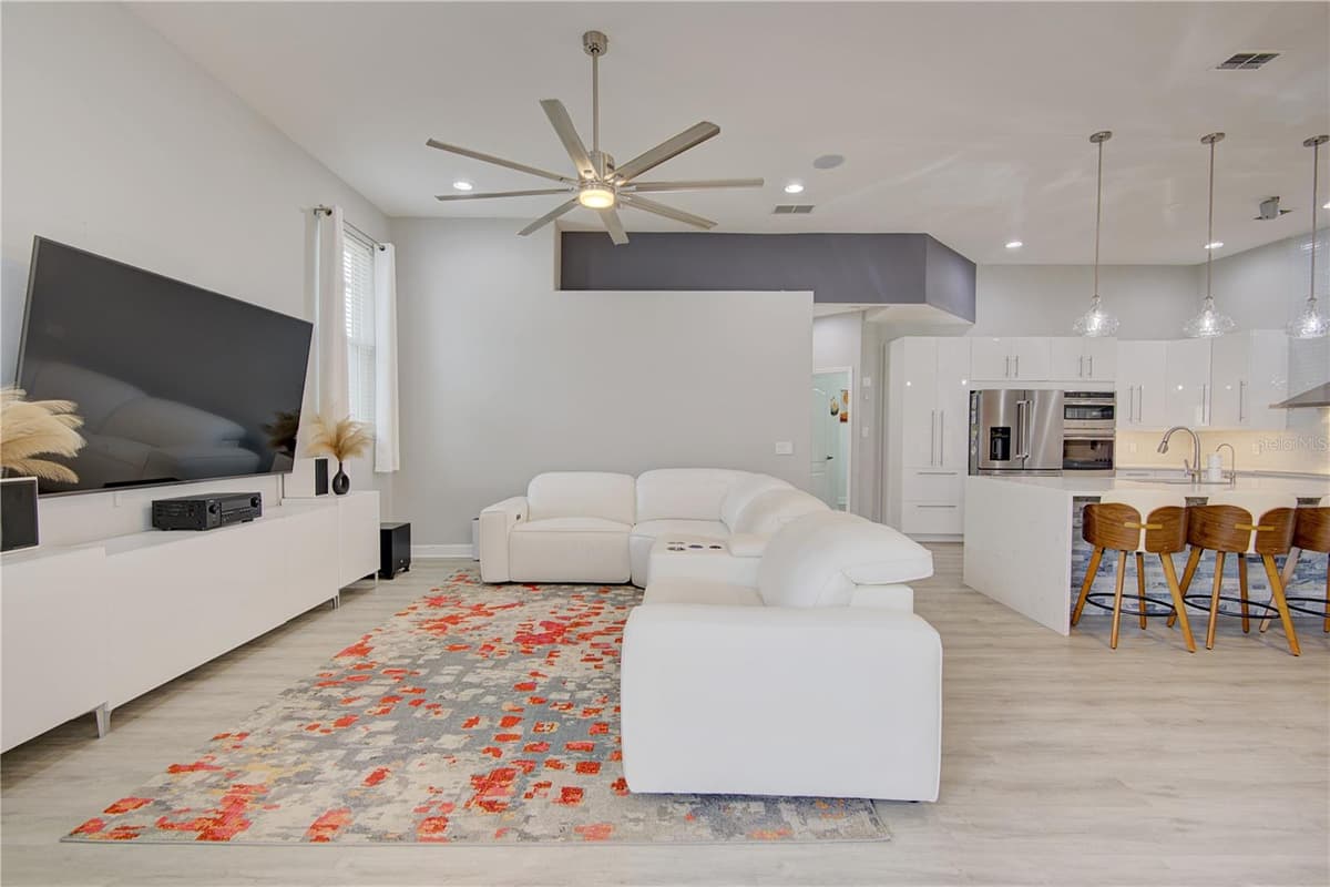 2407 FOLIAGE OAK TERRACE — photo 7 of 56