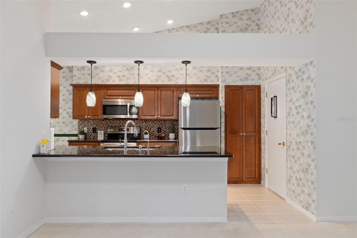 18630 BENT PINE DRIVE — photo 18 of 81