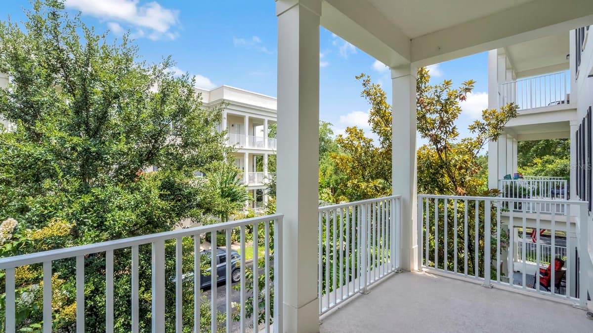 4286 ANISSA AVENUE — photo 15 of 47