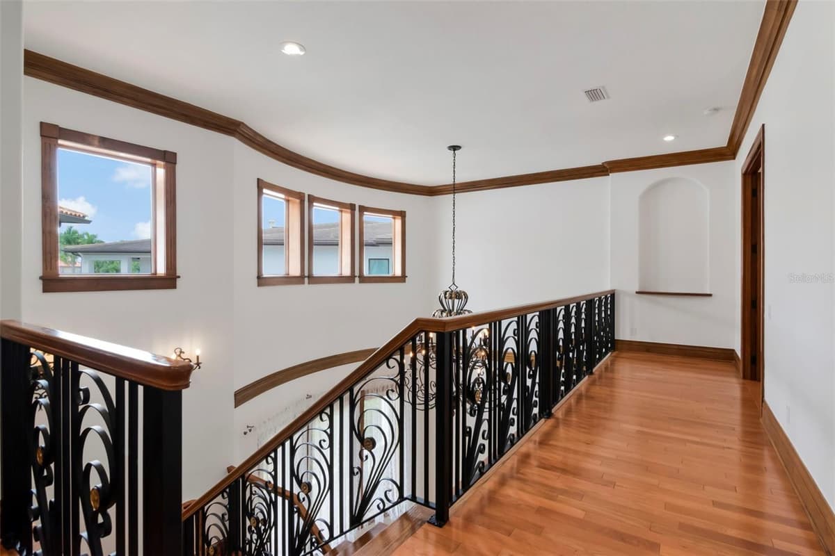 5211 NEPTUNE WAY — photo 37 of 72