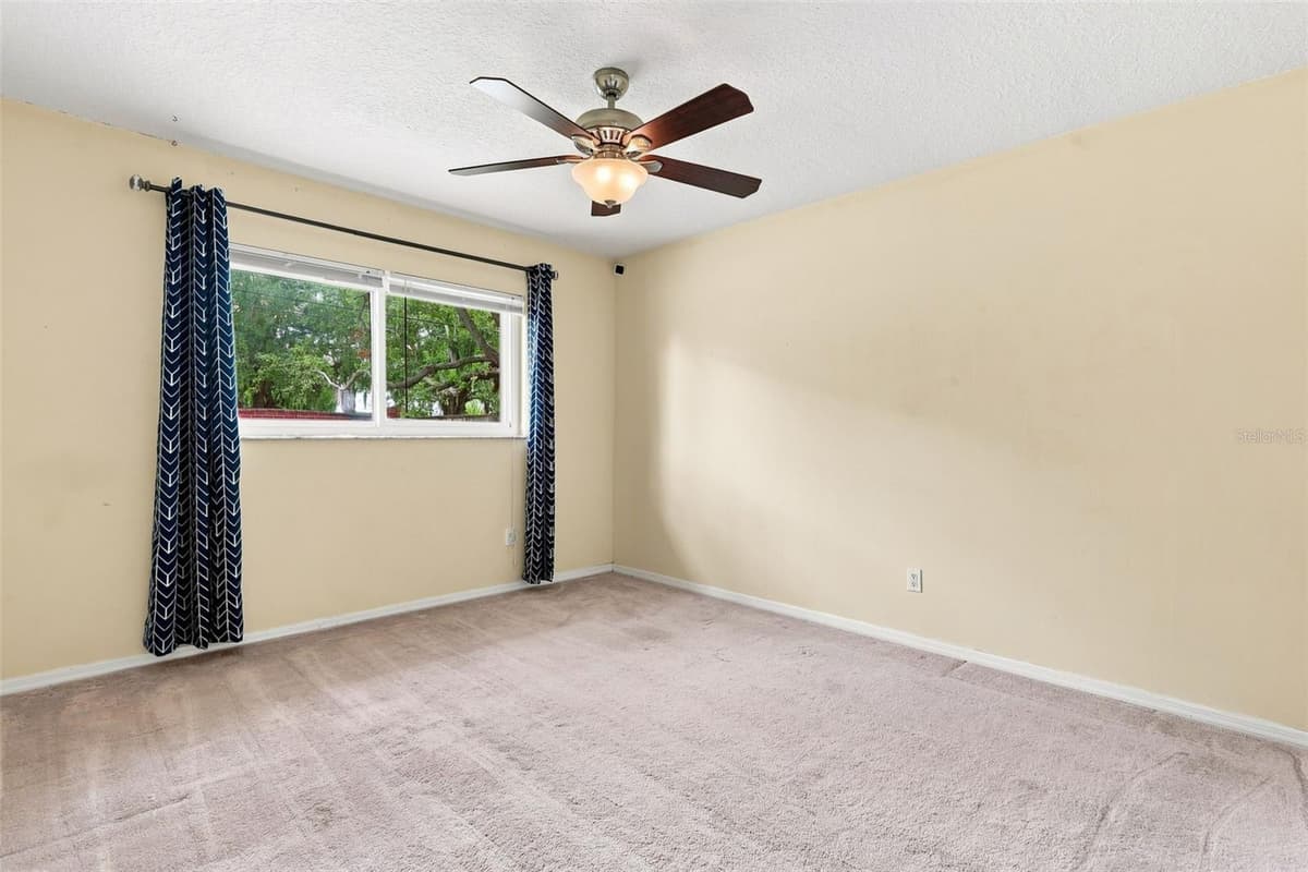 6785 TAMARIND CIRCLE — photo 32 of 44